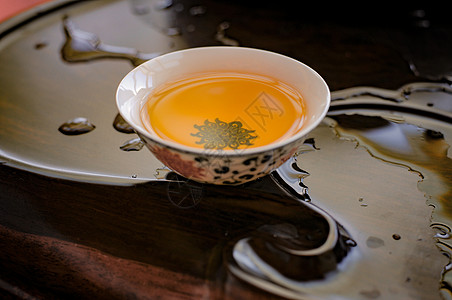 茶香抚心，养生必备，喝茶十大功效一览
