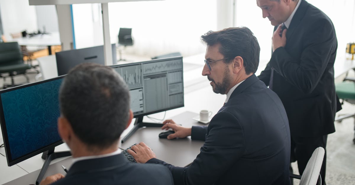 蜂巢互联实名账号:实名账号是否会侵犯用户隐私和人权