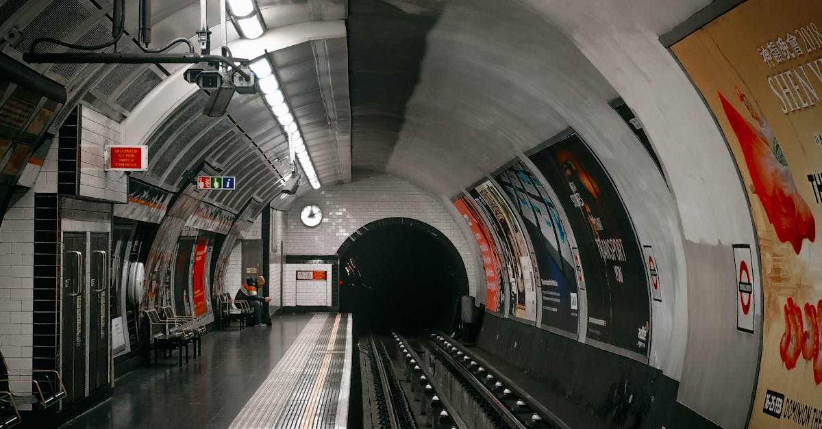 华翔联信实名账号:无极限app官网详情下载教程